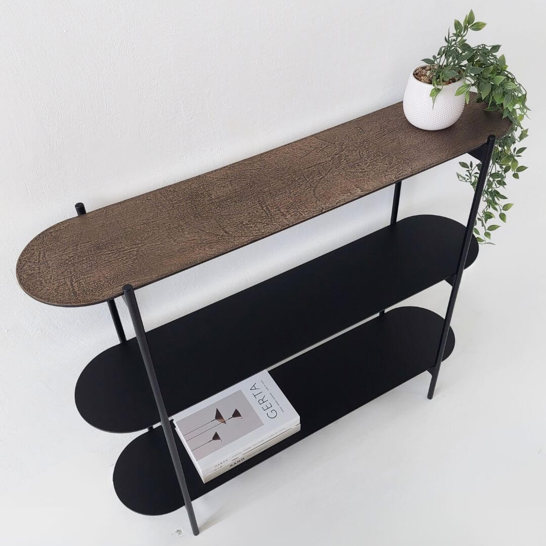 Konsolės OMBRE metalinė konstrukcija ir skyskto metalo apdaila