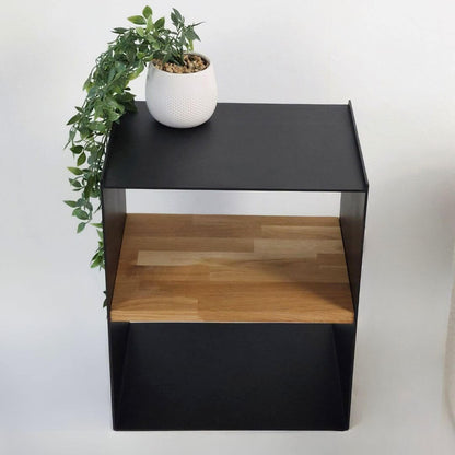 Juodas staliukas prie lovos LONA-4