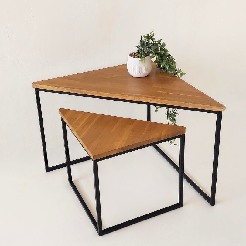 minimalistiniai kavos staliukai