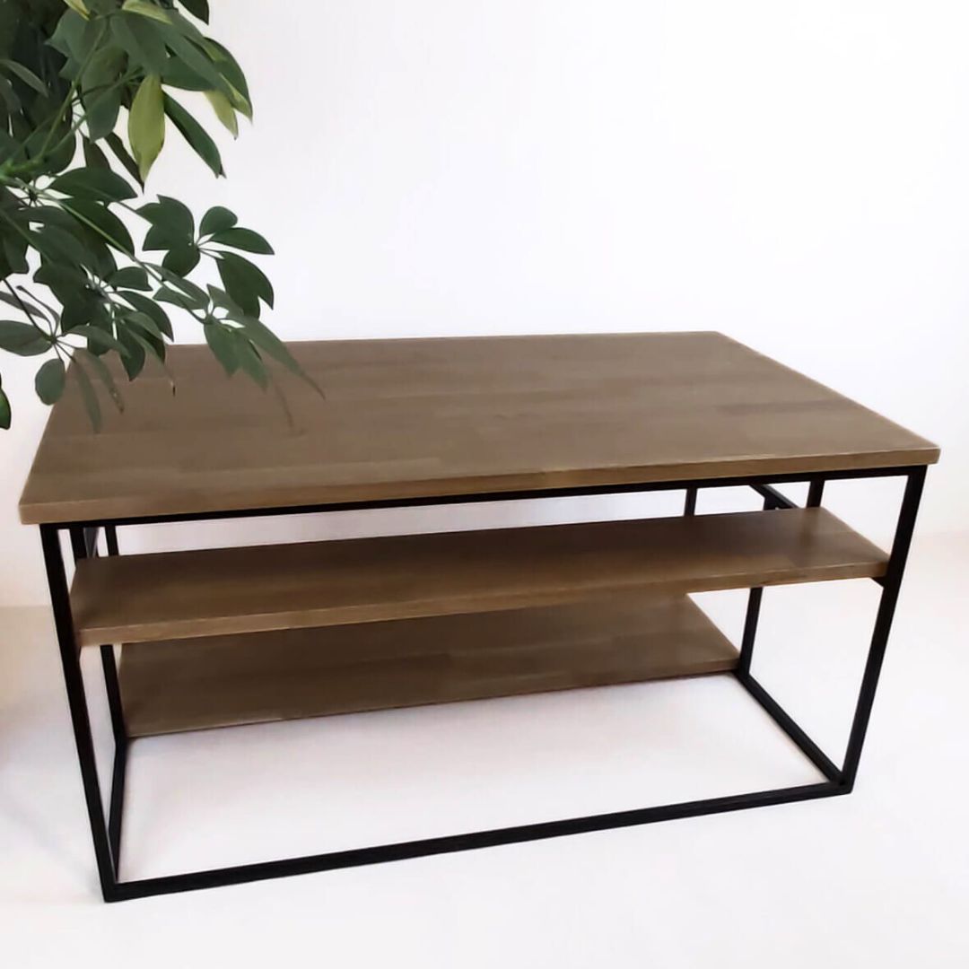 Staliukas STILIUS-1 - Minimalistinio stiliaus staliukas norintiems susikurti stilingą, patogią ir neperkrautą namų erdvę.