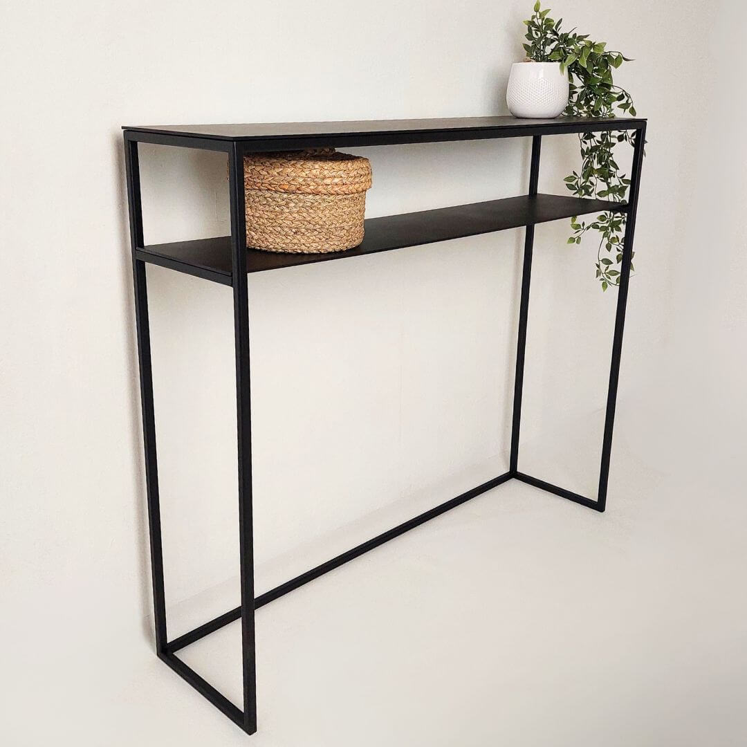 minimalistinė konsolė, pastatoma lentyna