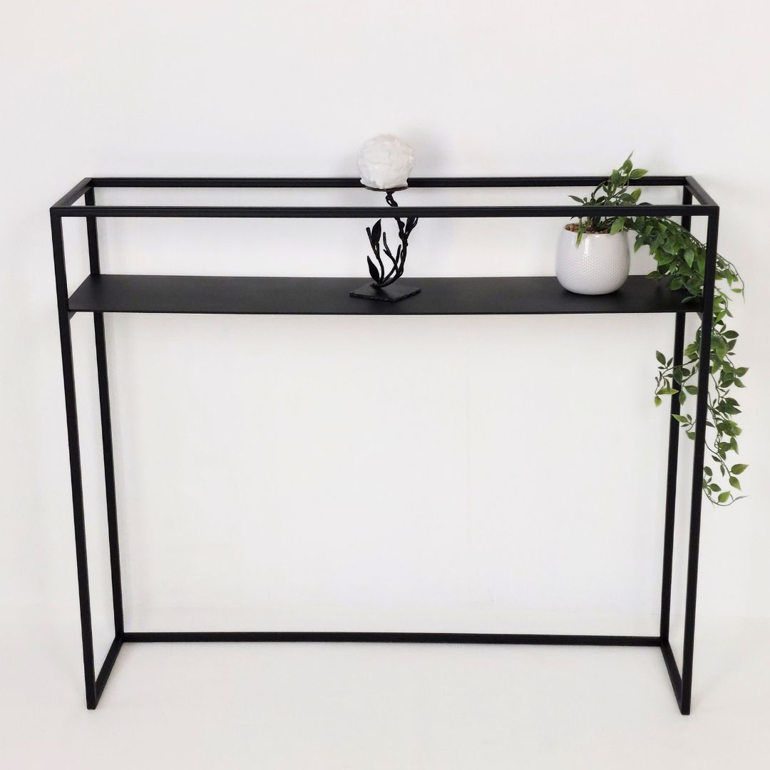 pastatoma lentyna, minimalistinė konsolė