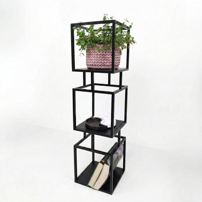 Pastatoma knygų lentyna BOKŠTAS-1 - moderni interjero detalė svetainei